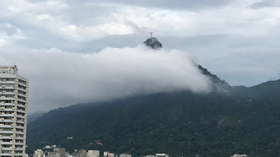 Rio de Janeiro terá quarta-feira de tempo nublado e temperaturas de até 27°C