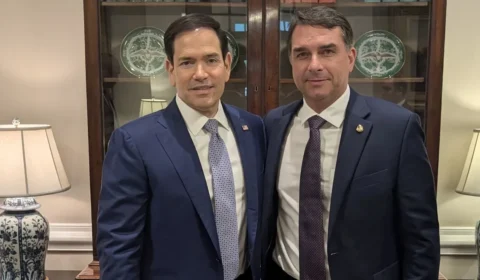 Aliado de Trump confirma que fuga de Flávio Bolsonaro foi arquitetada pelos EUA