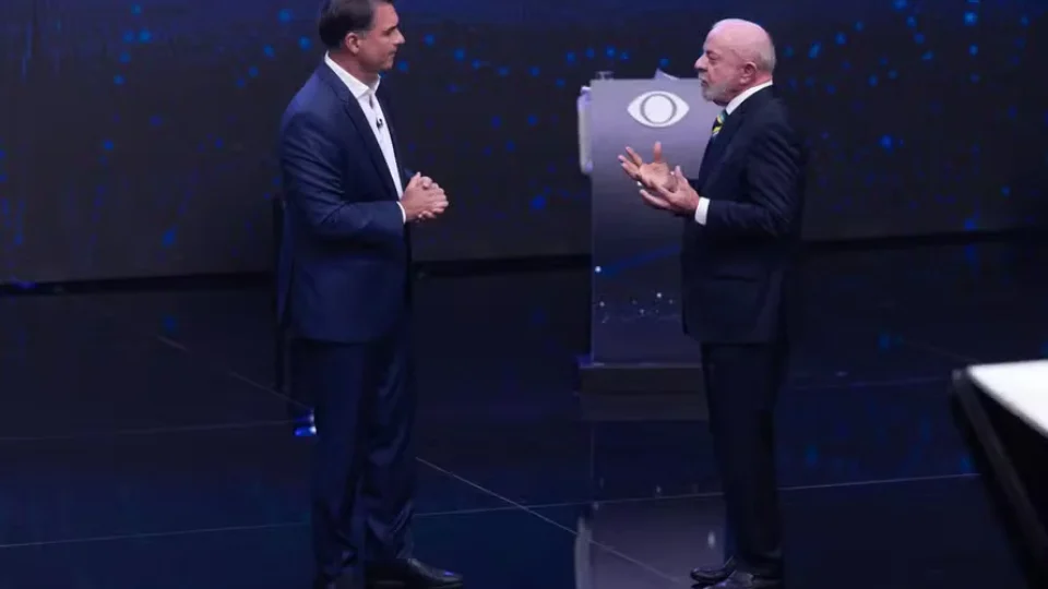 Globo muda regras de debate entre Lula e Flávio após polêmica na Band