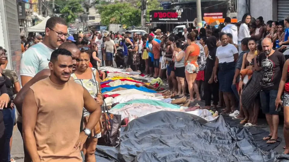 MPRJ denuncia 28 policiais por crimes durante megaoperação que deixou 122 mortos no Rio